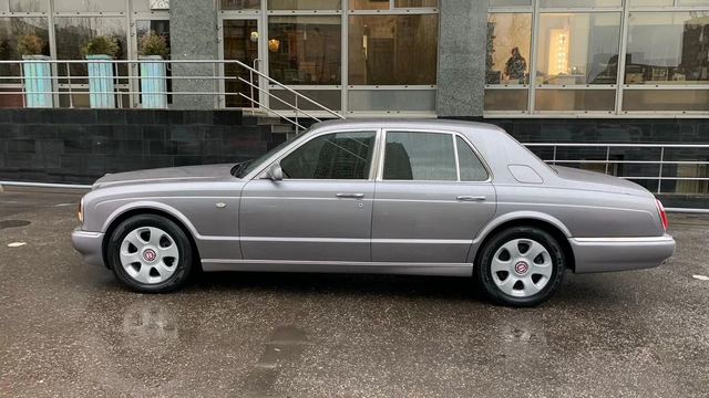 Bentley Arnage — фото 21
